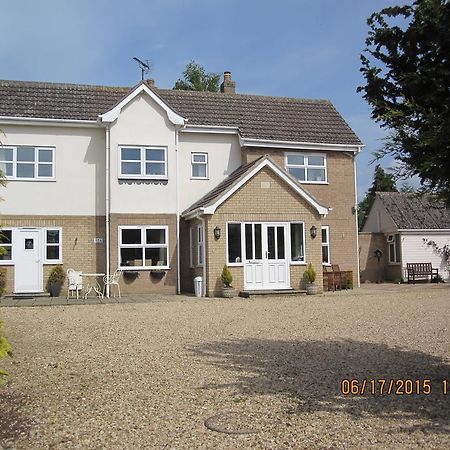 Barn Lodge Peterborough Bagian luar foto