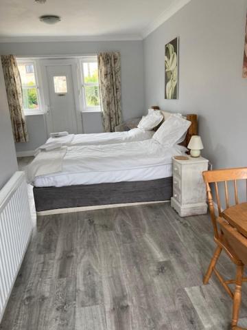 Barn Lodge Peterborough Bagian luar foto