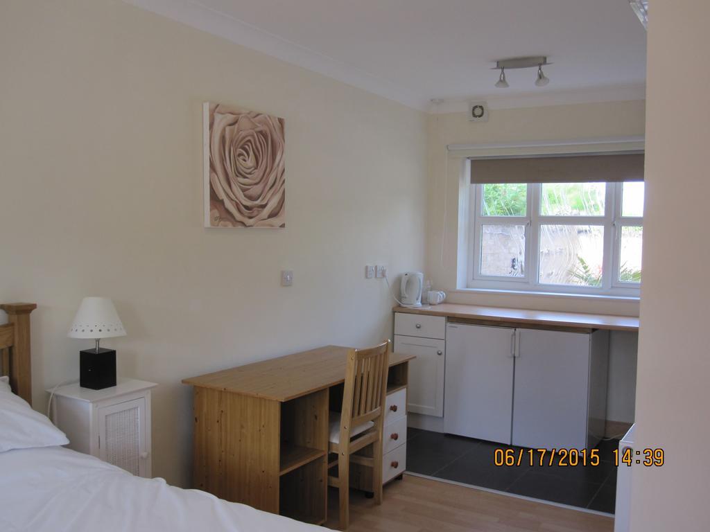 Barn Lodge Peterborough Bagian luar foto