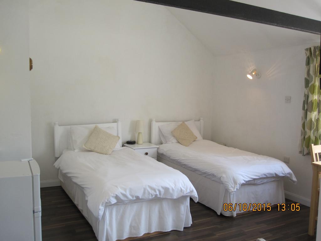 Barn Lodge Peterborough Bagian luar foto