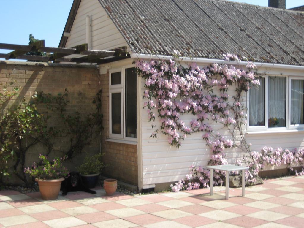 Barn Lodge Peterborough Bagian luar foto